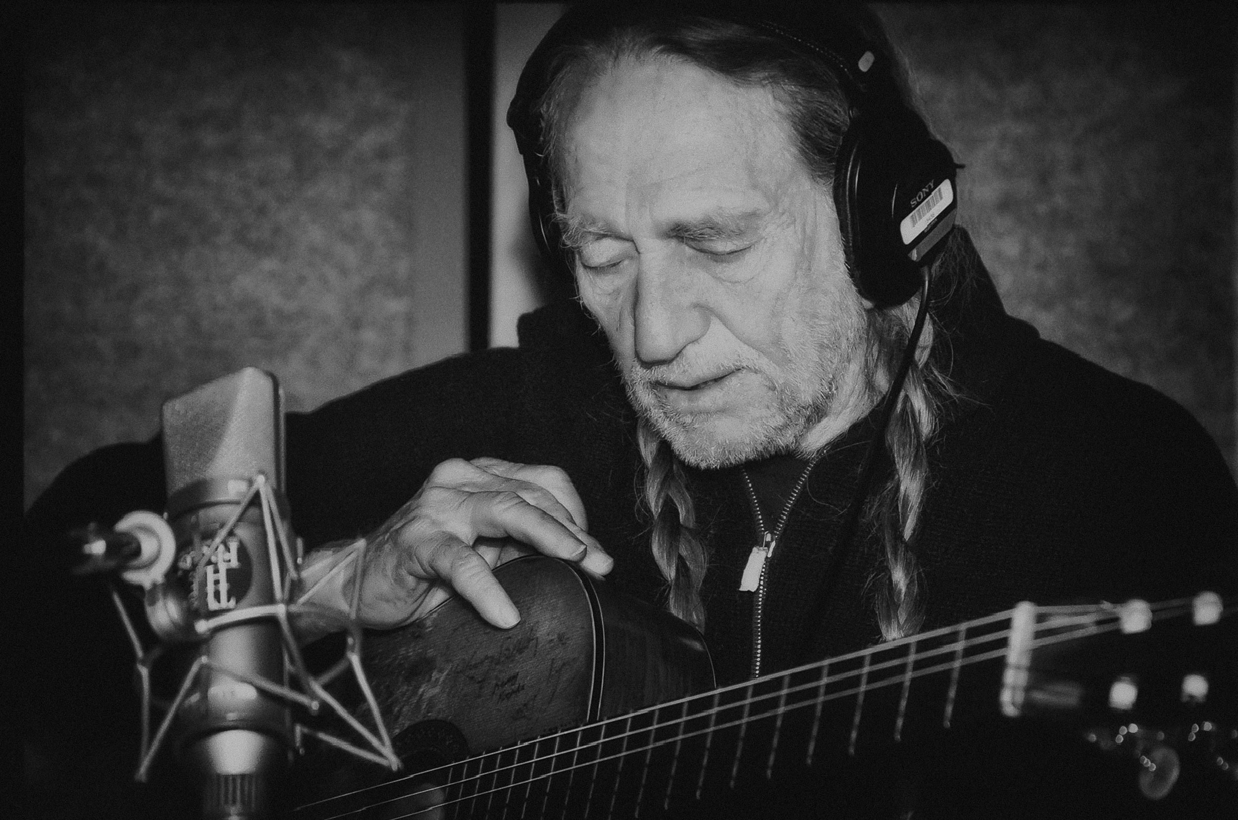 Sydney Music Photographer Bobby Aazami Music Photography